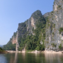 Limestone cliff Nam Ou
